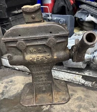 vintage Rees No. 2A jack, likely a heavy-duty car or railroad jack