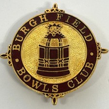 Burghfield Bowls Club Berkshire Enamel Lapel Pin Badge Bowling Sport Bowler