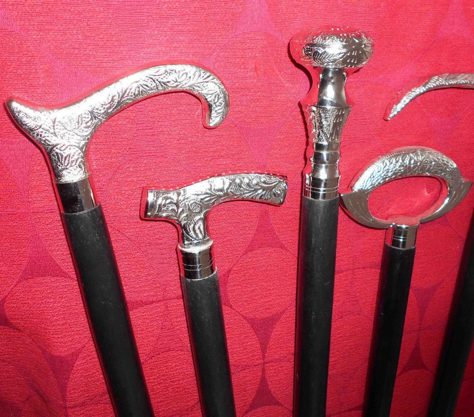 Juego de 4 bastones de madera negros con mango de latón estilo náutico vintage Foto 2 de 4