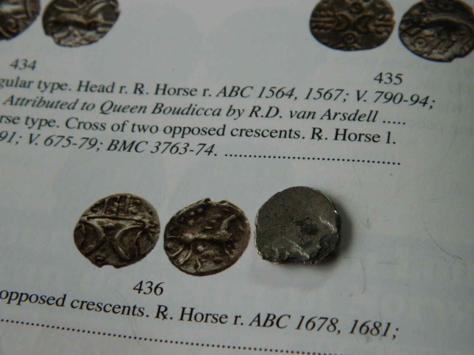 Rare Iron Age / Celtic silver unit coin Iceni tribe ? Metal detecting