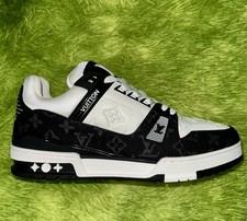 Lv Sneaker mens Size 10.5