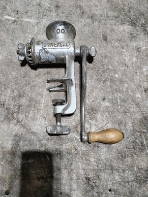 Vintage Universal 2  Food Meat and Sausage Grinder LF&C Co. New Britain Conn USA