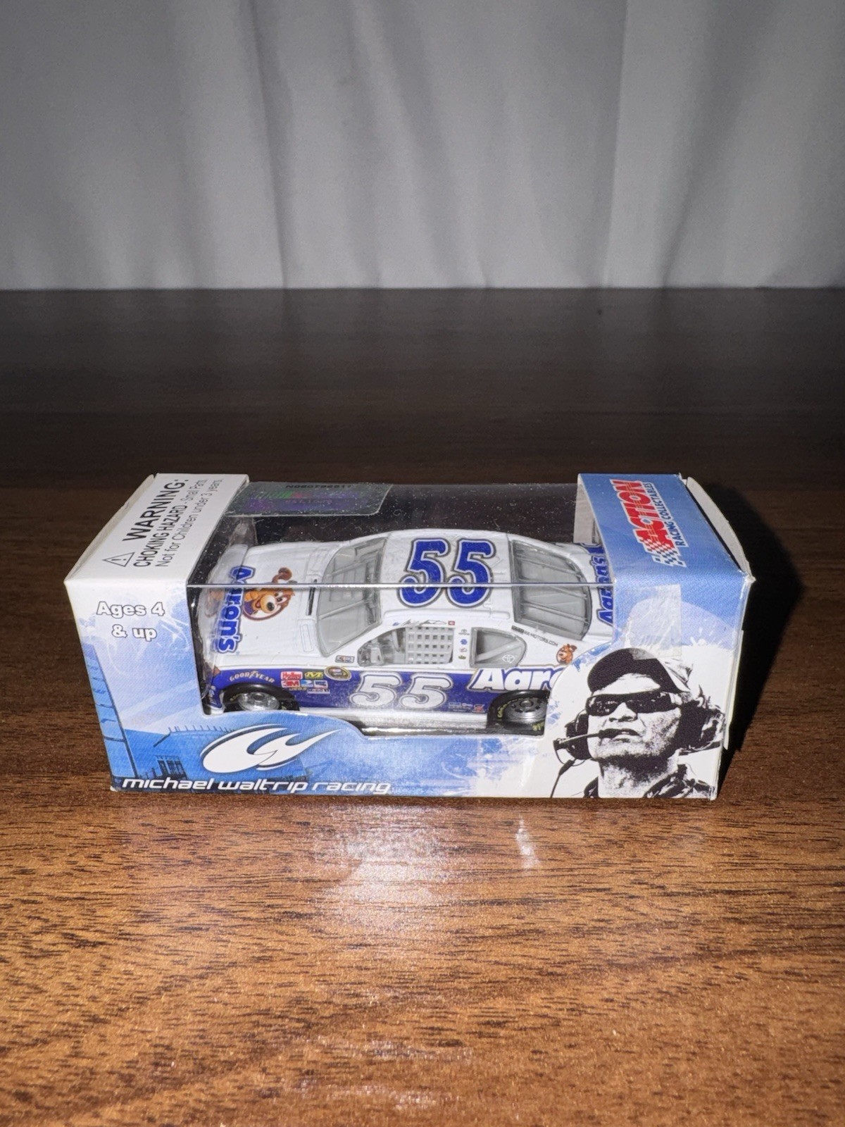 Rare 2012 Mark Martin #55 Aaron's Toyota Camry NASCAR Action Diecast 1/64