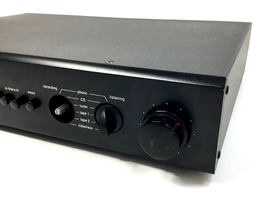 Adcom GFP 555 Preamplifier 120V- TESTED - WORKING ~Missing 1 Knob~ CLEAN & READY - Image 4 of 4