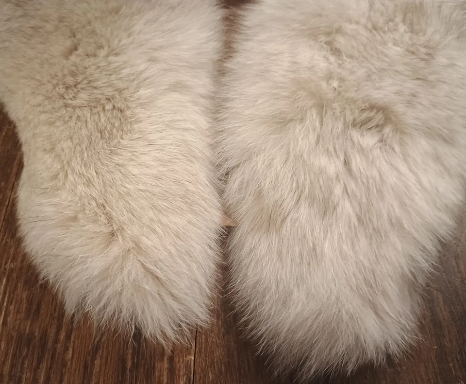 Vtg 50s Real FOX fur collar removable Button Loops attach to Sweater coat 32" L - Image 3 of 4