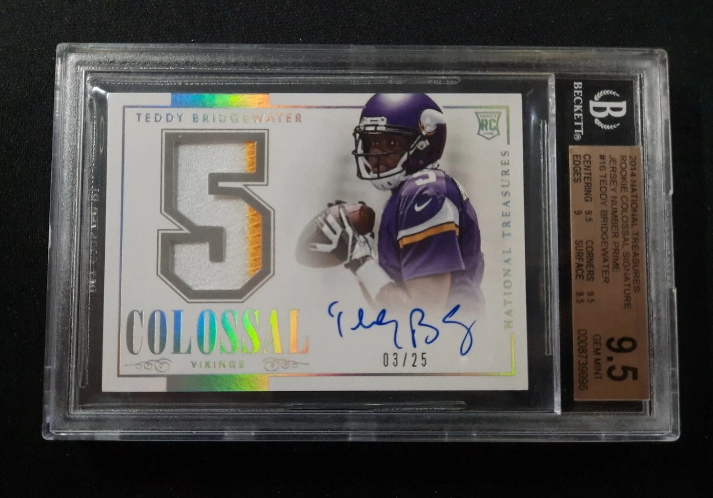 Teddy Bridgewater Panini National Treasures Rookie Colossal Jersey Number Signature #RCNTB Prime