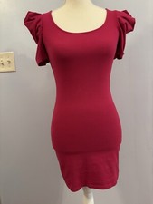 Forever 21 Pink Fitted Stretchy Dress With Puffy Sleeves. EUC. Size S/P