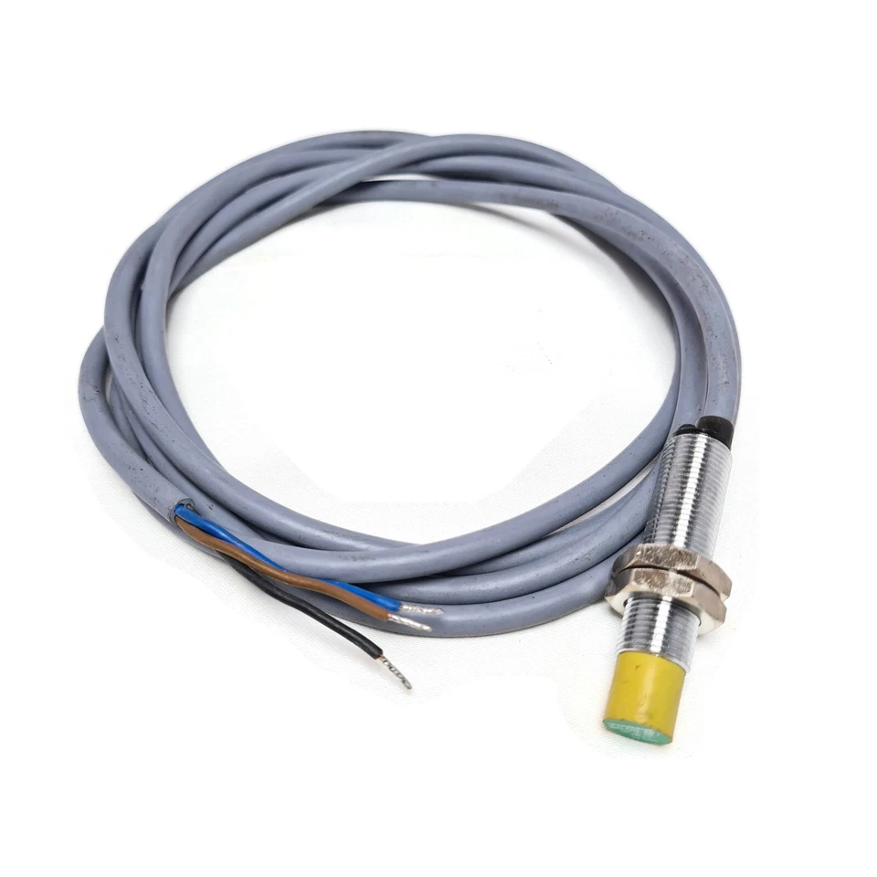 Lot of 5 Turck Inductive Sensor. 3 Wire. Type Ni5-G12-AP7. 10~30 VDC 5mm - Image 4 of 4