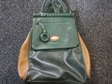 Bolso de Hombro Calidad Chenson CG64500 - Mediano, Oliva - Totalmente Nuevo
