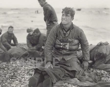 US Soldiers recover dead after the D-Day Invasion 8"x 10" World War II Photo 526