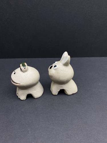 Flower Pot Huggers Critters Stone Frog And Bunny rabbit Set Of 2 Ornaments - Picture 4 of 9