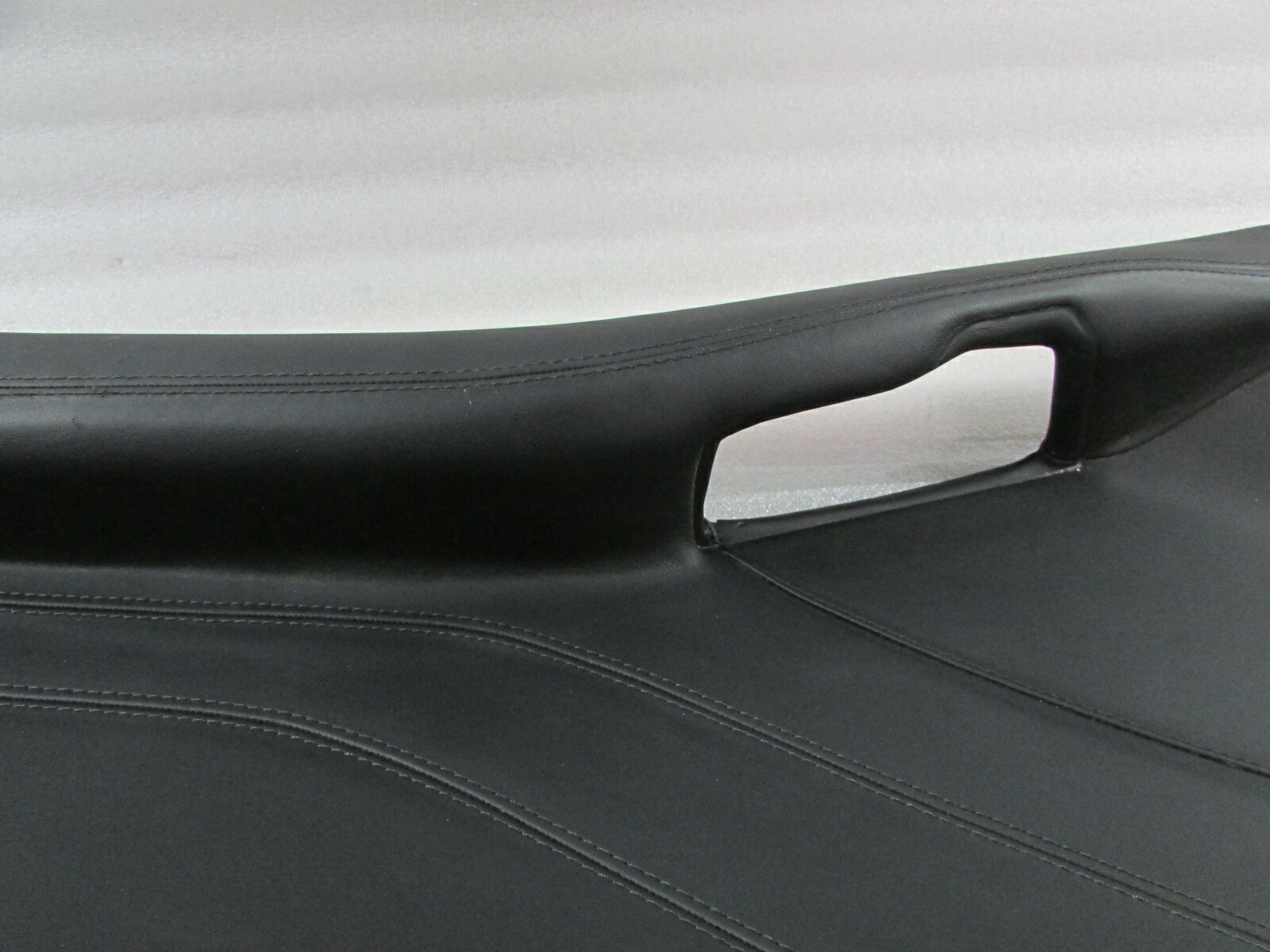 Ferrari California, RH Right Door Center Insert Panel, Black, Used, P/N 86455200