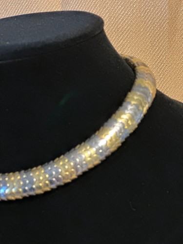 Collar corto vintage de metal. - Imagen 5 de 9