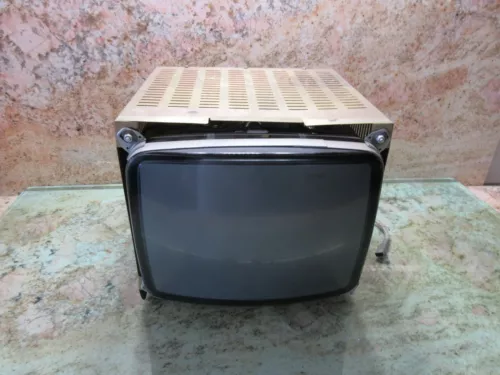EATON IDT MATSUSHITA CRT DISPLAY MONITOR 44312264 91-00992-02 PA-0616-000 WARNTY