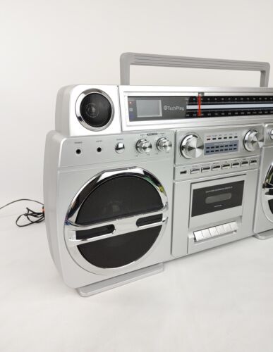 TechPlay MONSTER Boom Box Ghetto Blaster Retro 1980s Style CD AM FM Bluetooth - Picture 2 of 12