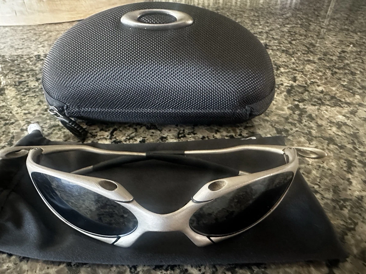 Preços baixos em Óculos de Sol Polarizado Oakley Romeo 1 para