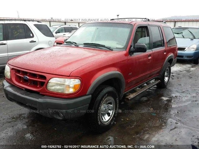 Depósito de lavado de Ford Explorer 2000 4634286 Foto 4 de 4