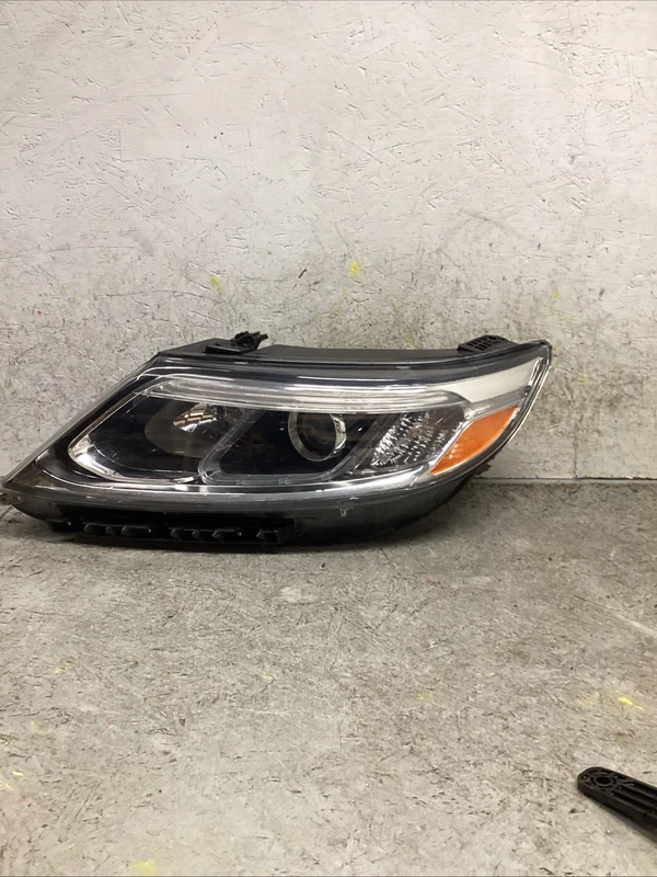 2014 2015 KIA SORENTO LEFT LH DRIVER SIDE HEADLIGHT OEM W/O LED ACCENT