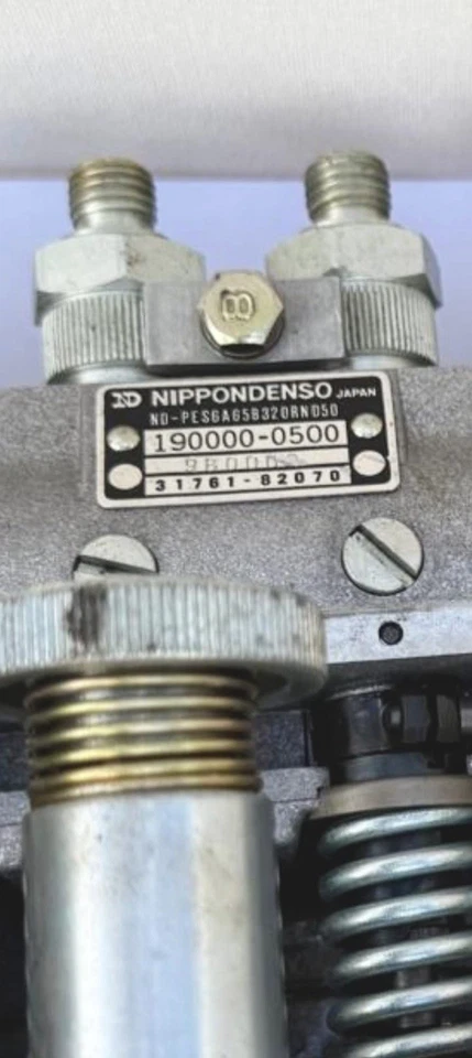 NIPPON DENSO KOBELCO INJECTION PUMP 190000-0500 ,VG37761-82070 ,PES6A5B320RND50 - Image 3 of 4