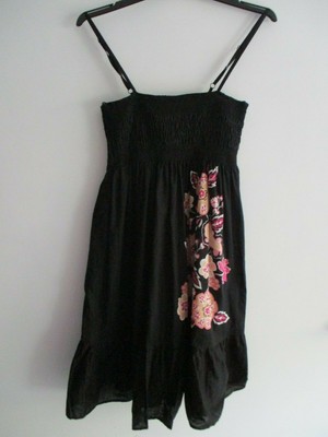 black strappy sundress