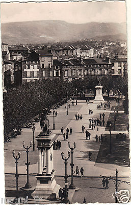 CLERMONT FERRAND - L'esplanade de Jaude (i 548)