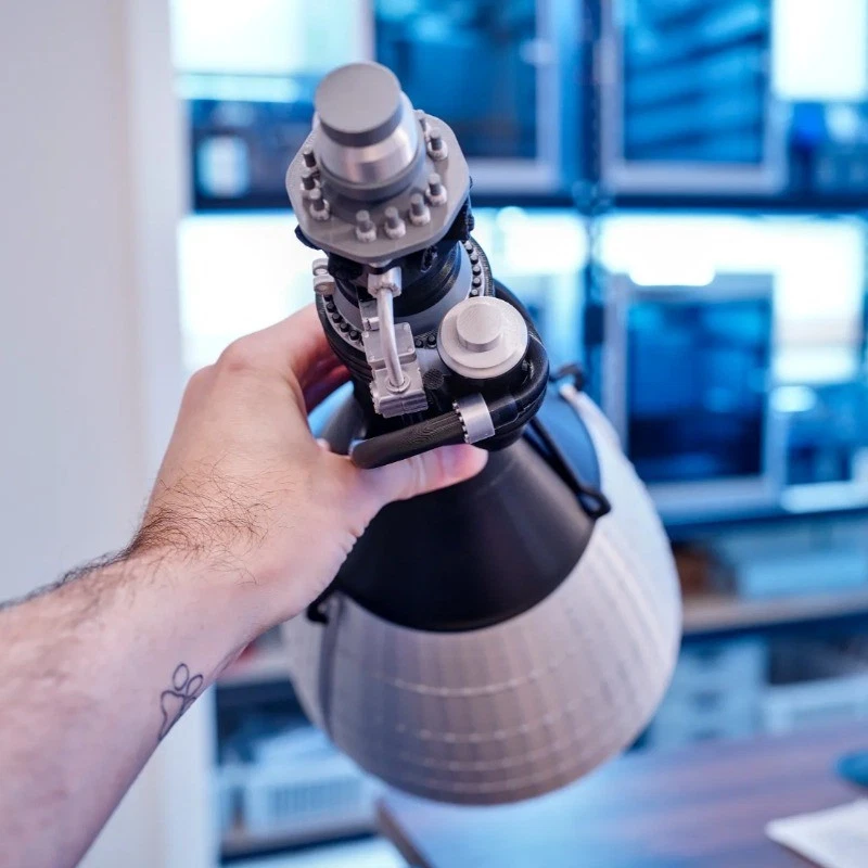 Motor de cohete SpaceX Raptor 3 impreso en 3D modelo 1:10 coleccionable decoración de escritorio regalo Foto 4 de 4