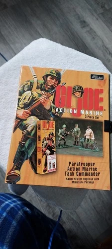 Hasbro 17210 GI Joe Action Solder 3 Piece Set 54mm pewter Combat solider