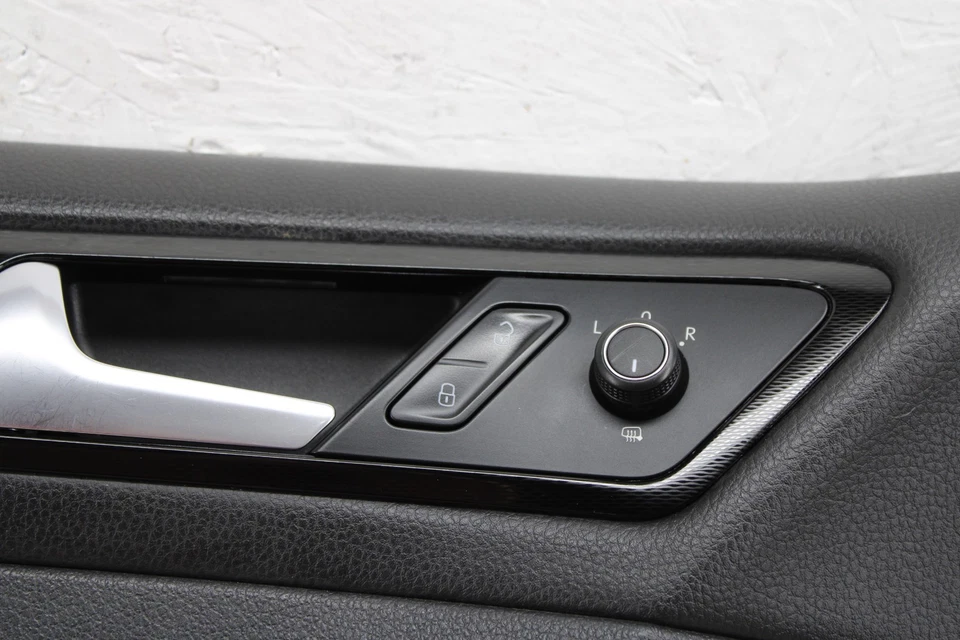 2015-2017 Volkswagen GTI Front Left Door Panel OEM MH61 - Image 3 of 4