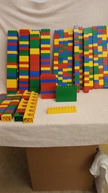 Vintage  Lego Duplo Bricks 569 Pieces, Size Details In Description Read