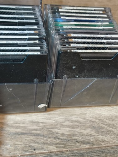 Recordable Minidiscs Various brands - Over 60 Discs - Used With Recorded Content - Picture 9 of 9