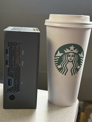 Mini eGPU Thunderbolt 5 + Oculink Nvidia RTX 4060 SFF (Small Form Factor)