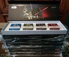 DR. SQUATCH SOAP STAR WARS LIMITED EDITION COLLECTOR BOX LIGHT DARK SIDE IN HAND