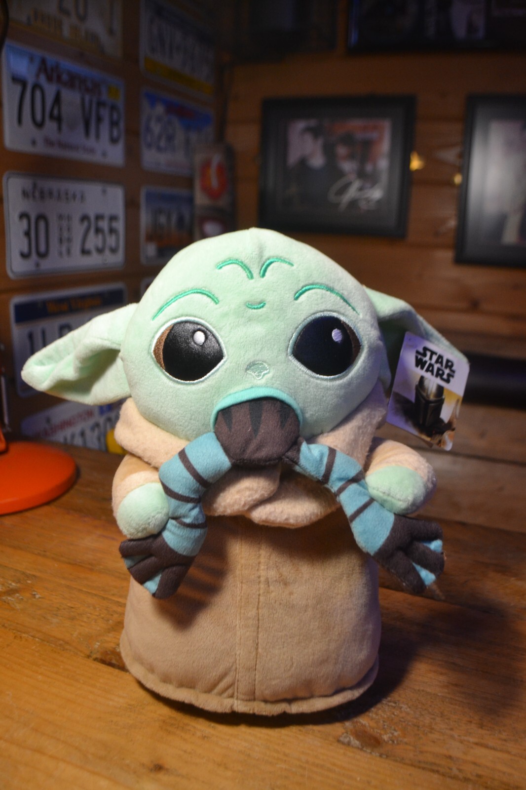Baby Yoda Mandalorian Peluche 30cm