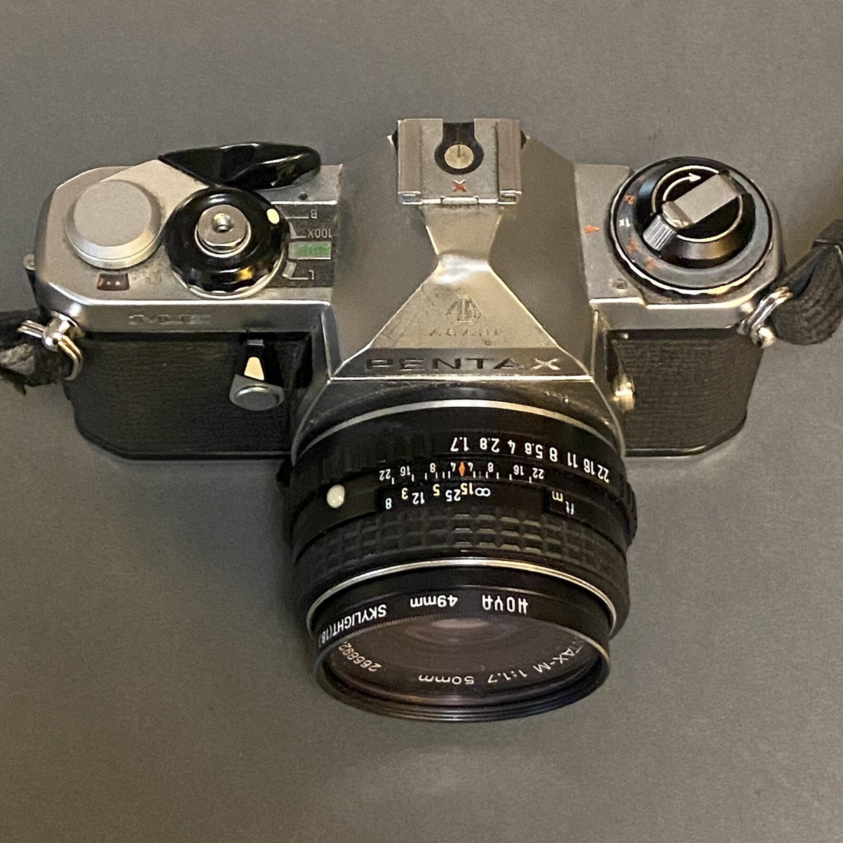 Pentax ME Film Camera w/ 1:1.7 50mm lens READ | FOR PARTS