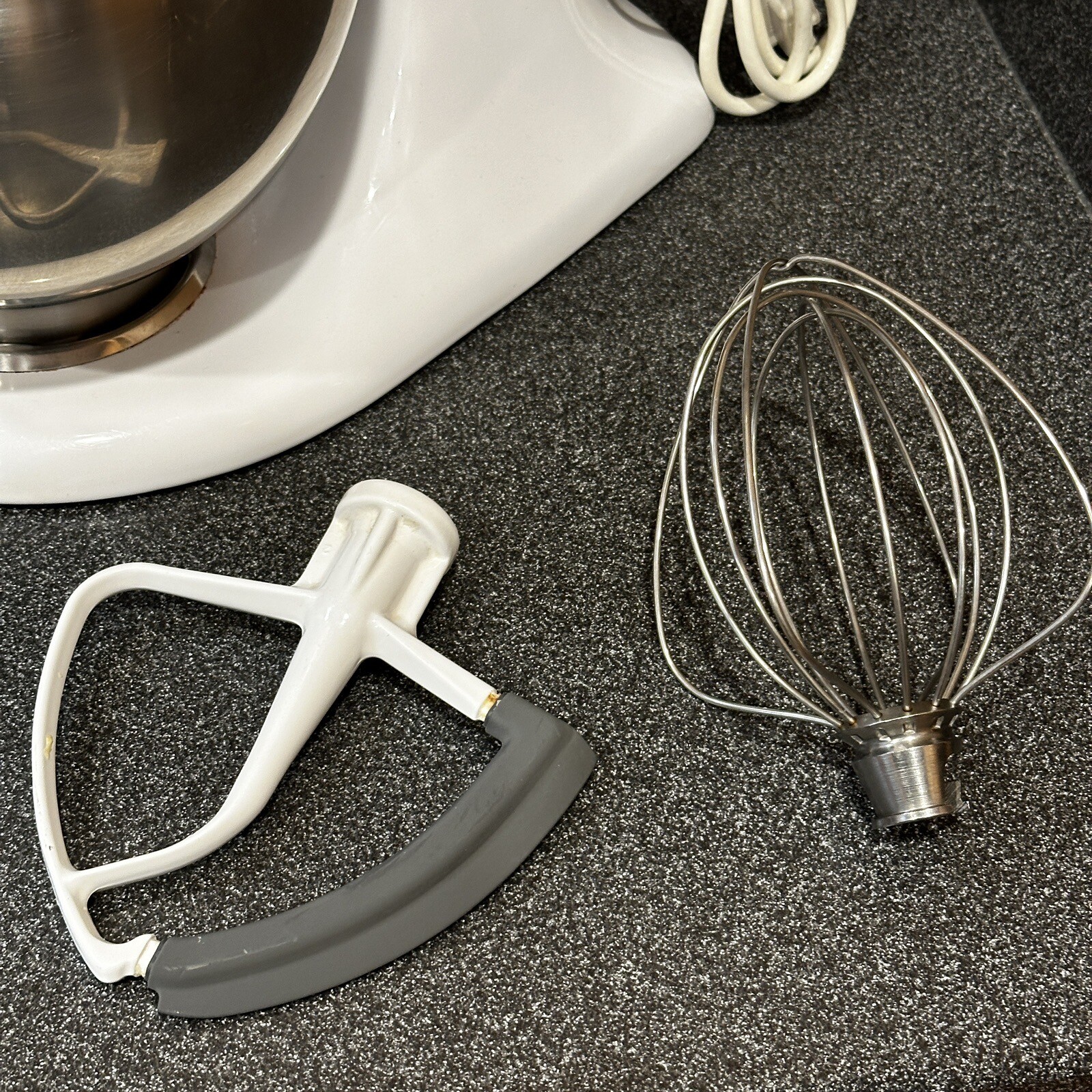 ⭐ KitchenAid KSM90 300W Ultra Power Stand Mixer White w/ Attachments