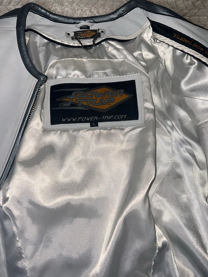 Power Trip Women's Leather Zip Up Motorcycle Jacket Large Cream/Silver Grey Y2K - Image 3 of 4