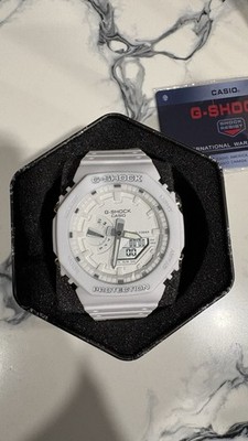 I got brand new never worn g shocks up for sale Dm for specific prices