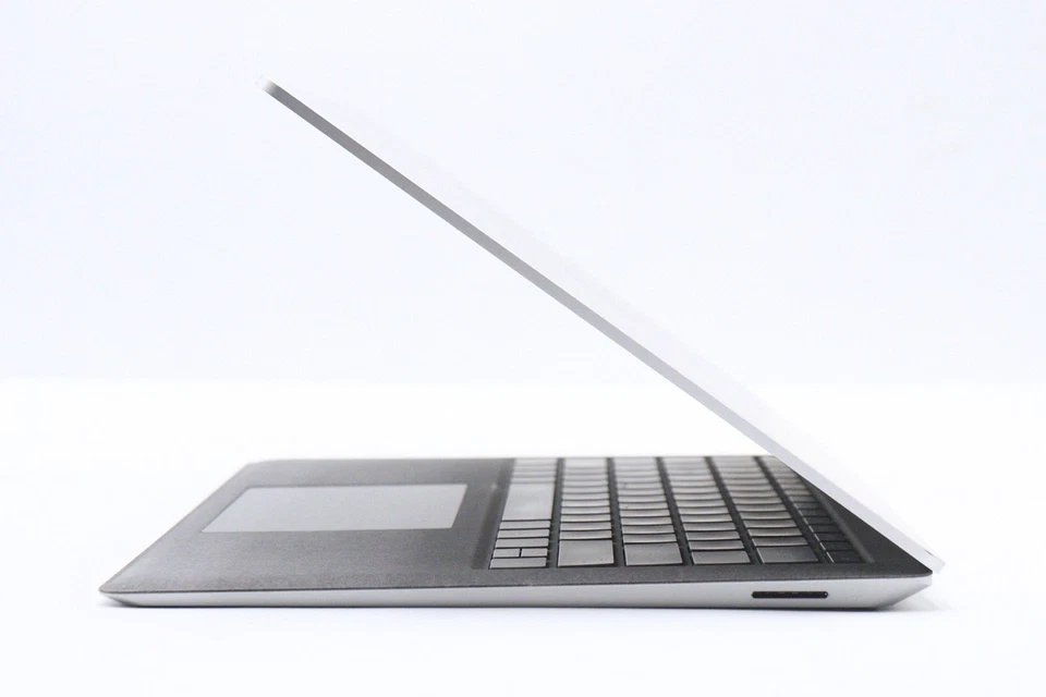 PORTATIL MICROSOFT SURFACE 3 1867 | I7-1065G7 | 256GB | SIN SISTEMA OPERATIVO/SIN ADAPTADOR DE CORRIENTE Foto 4 de 4