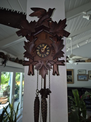 Vintage Traditional Hurbert Herr Cuckoo Clock Refurbished And Working