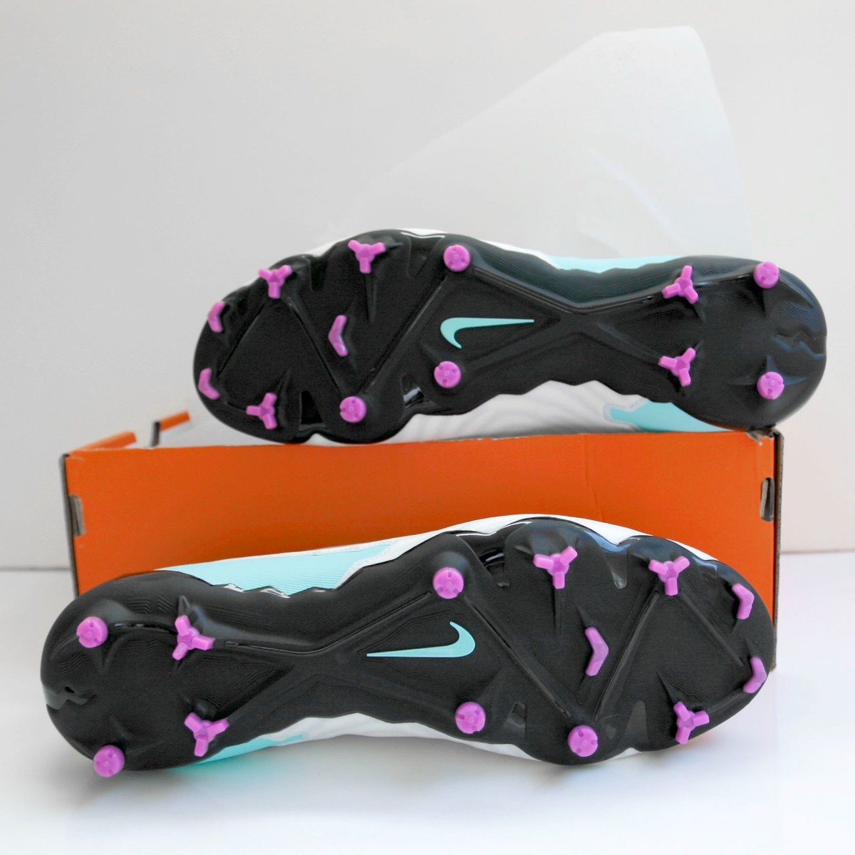 Nike Phantom GX Pro FG Men display picture 2
