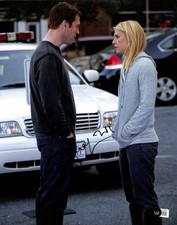 Damian Lewis Homeland Signed 11x14 Photo BECKETT