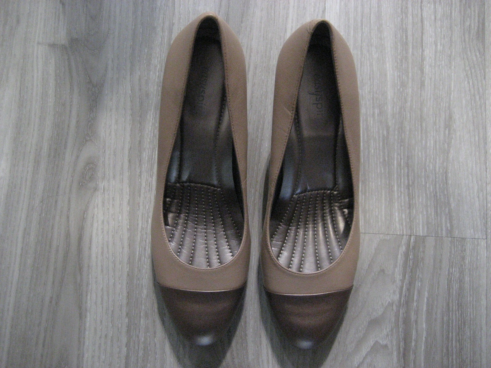 easy spirit raphael pumps