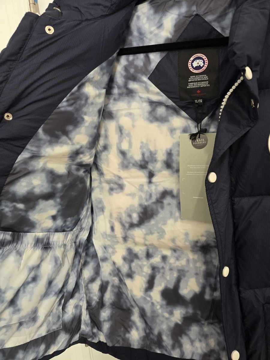 Canada Goose Size XL Freestyle Vest Northern Lights MODEL 4154U1
