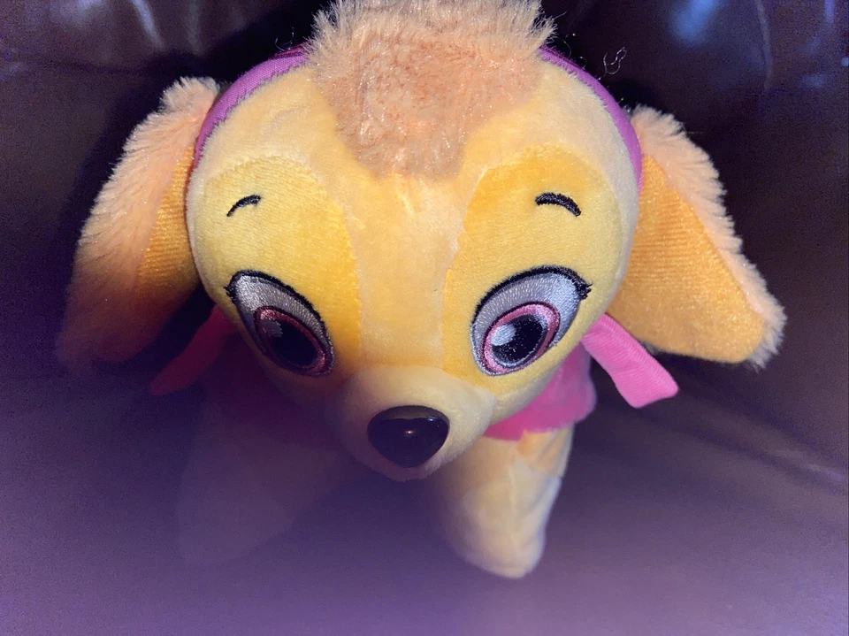 Almohada Mascotas Nickelodeon Paw Patrol Tiempo de Dormir Lites Skye Peluche Luz Nocturna 🔥 Foto 2 de 4