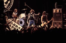 Guitarist Johnny Ramone Drummer Tommy Ramone Vocalist Joey Ramone 1978 OLD PHOTO