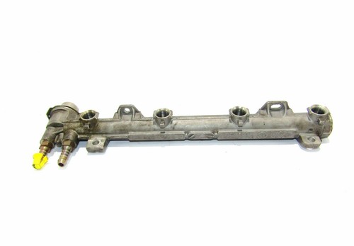 VW Golf IV mk4 1.4 Petrol Benzin Einspritzleiste Fuel Rail 036133319 rohr