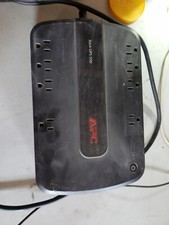 APC UPS: 550VA 120V BE550G