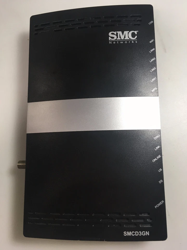 SMC SMCD3GN-RES DOCSIS 3.0 4-Port Gigabit Ethernet Wi-Fi Cable Modem w/ Adapter - Image 2 of 4