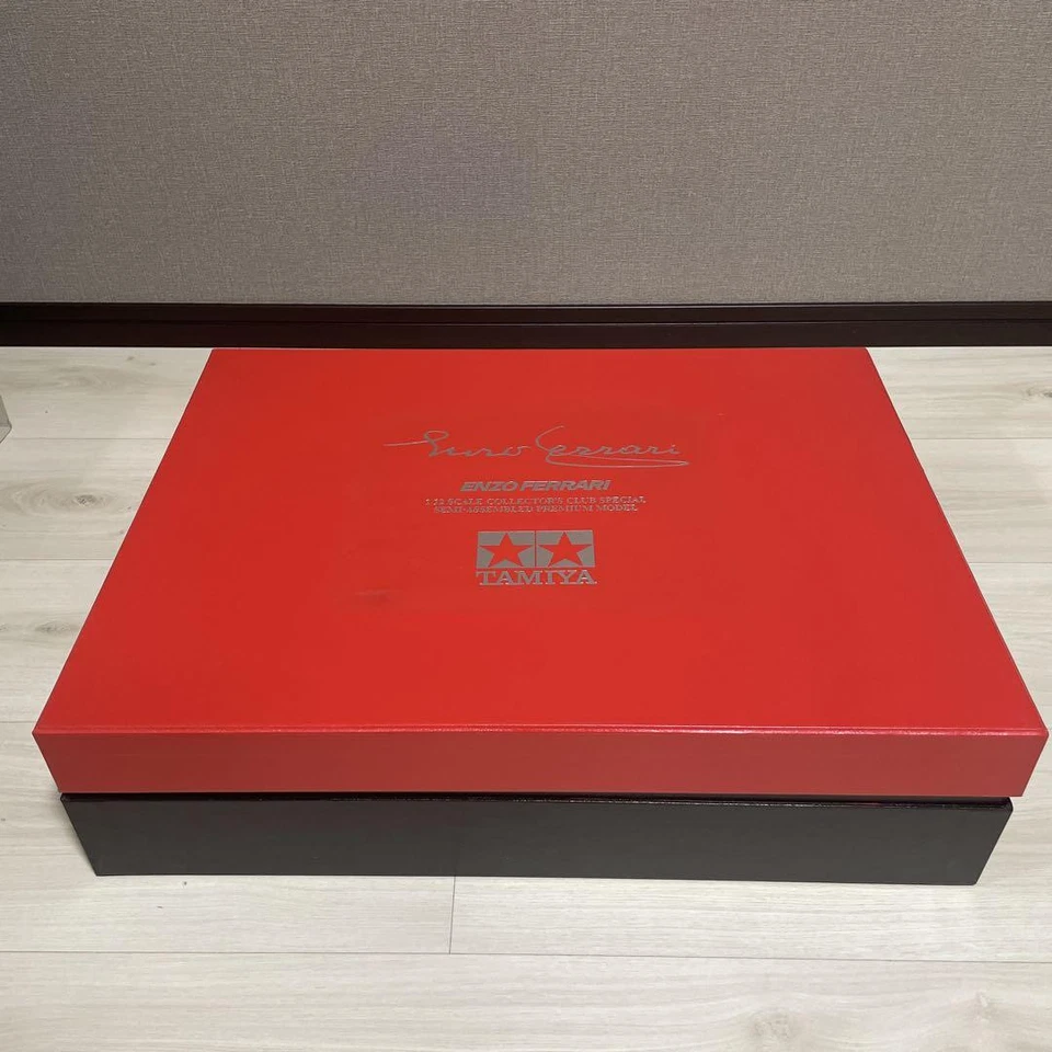 Enzo Ferrari Semi assembled Minicar 1/12 scale TAMIYA collector's Club SP Used - Image 4 of 4