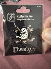 Anaheim Ducks Team Logo Pin NHL